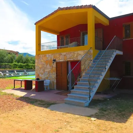 Apartament With One Bedroom In With Shared Pool Enclosed Garden And Wifi 700 M From The Beach Cardedu
